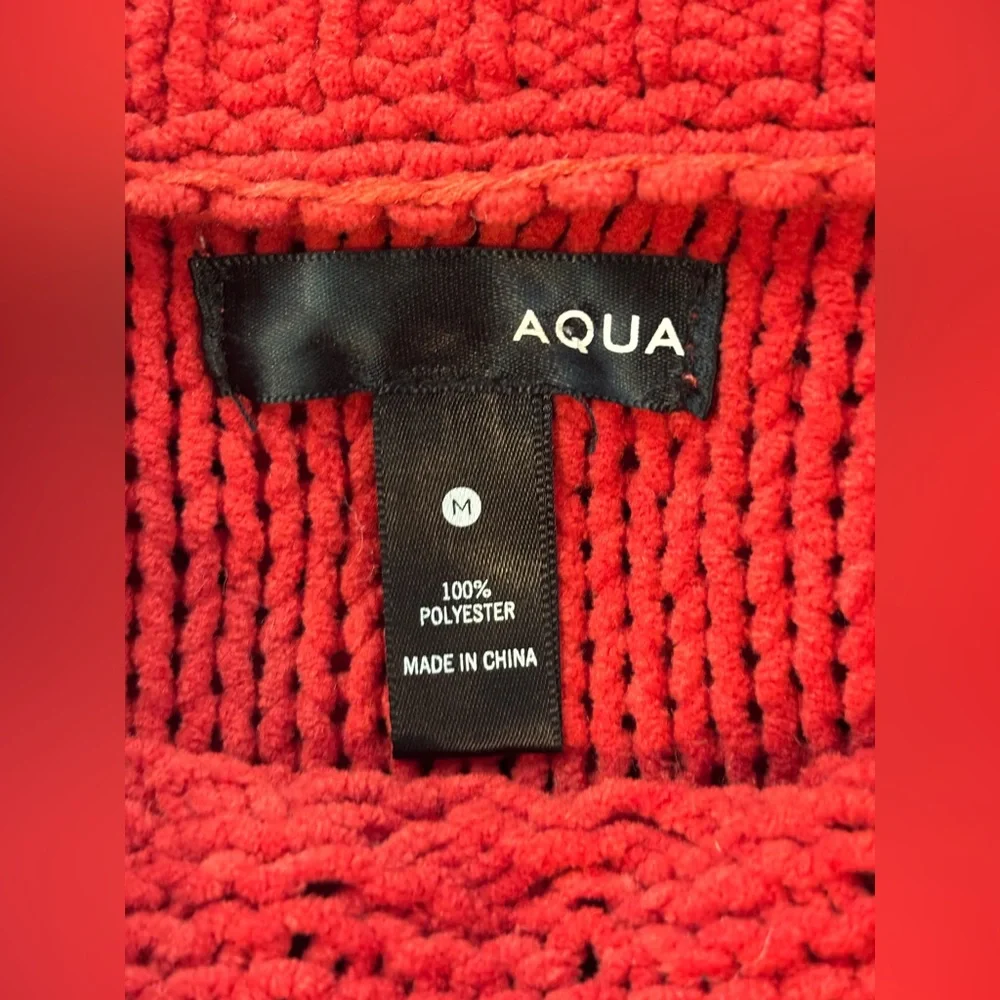 AQUA Women's Red Chunky Cable Knit Pullover‎ Cozy Sweater Size Medium - Picture 5 of 8